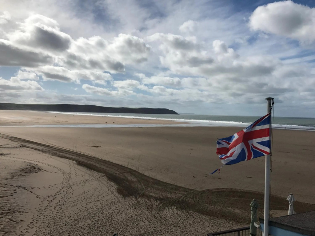 3 Challacombe - Luxury Apartment at Byron Woolacombe, only 4 minute walk to Woolacombe Beach