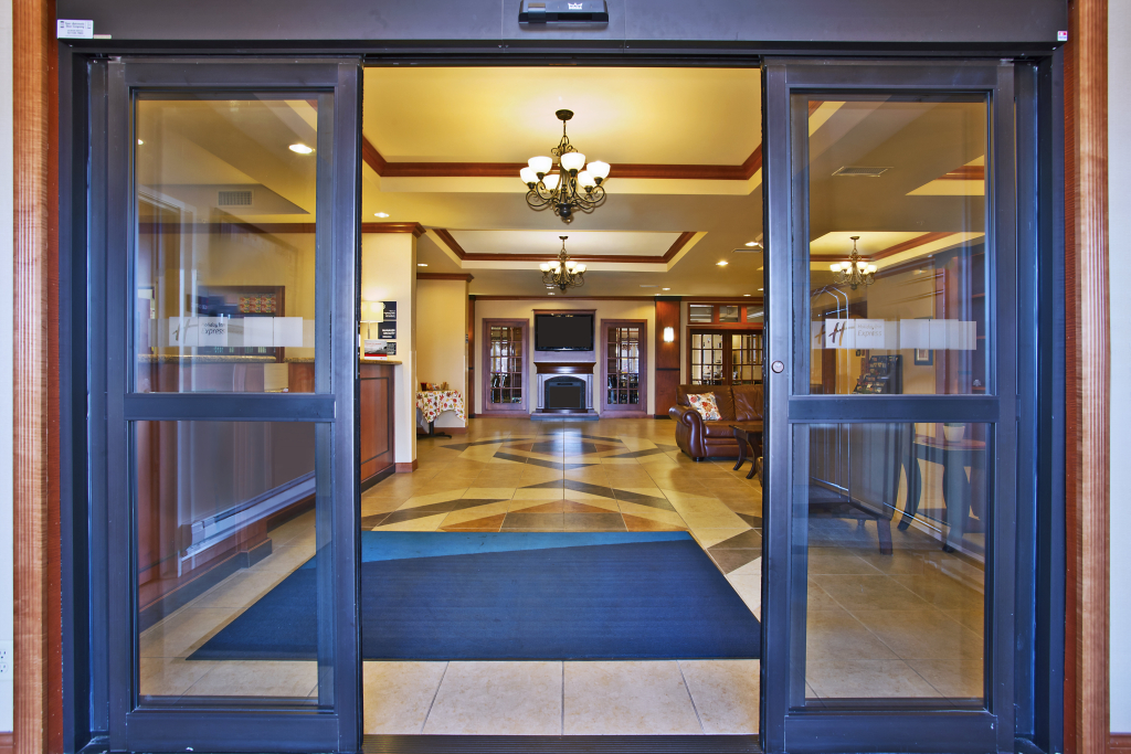Holiday Inn Express Hotel & Suites Anderson by IHG