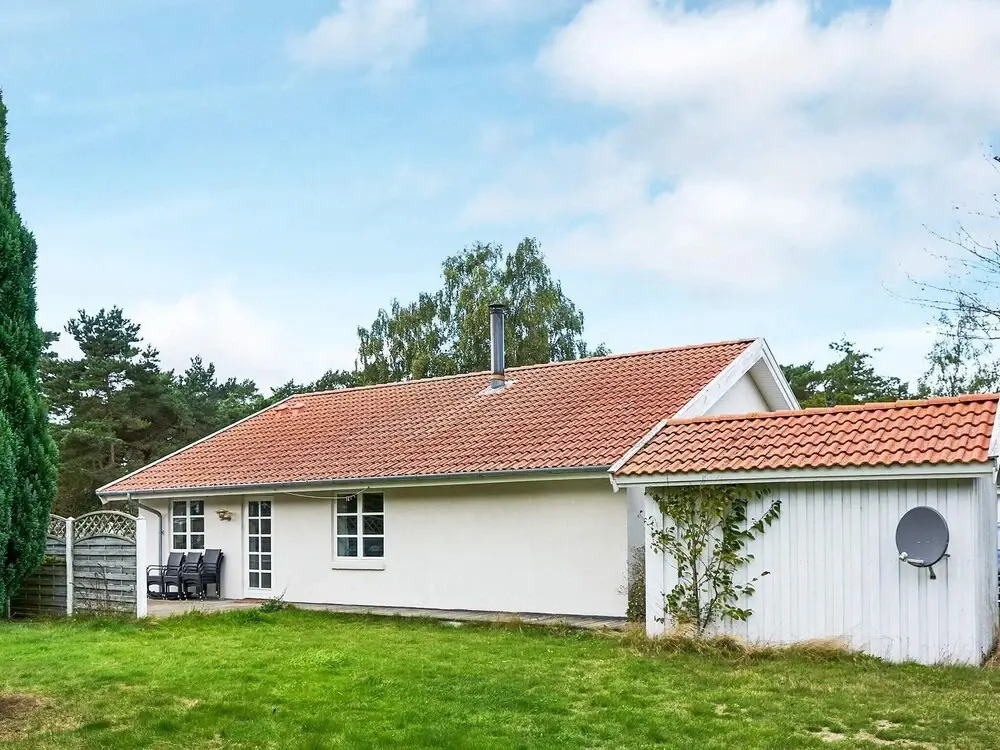 Cozy Holiday Home in Nexo With Terrace