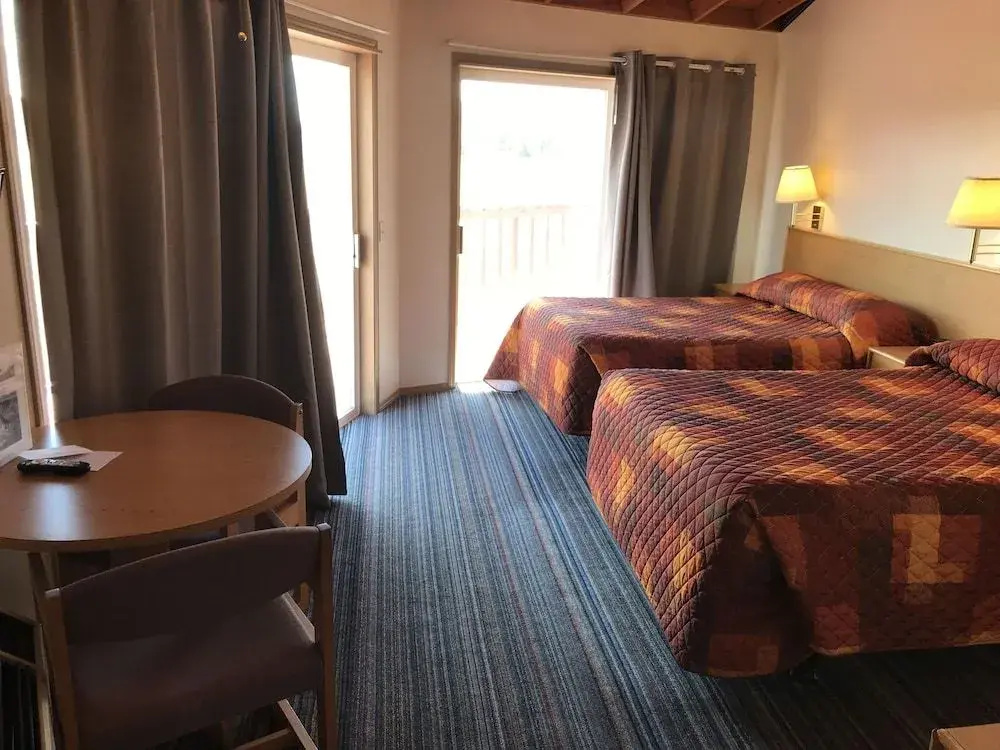 Smith Rock Resort