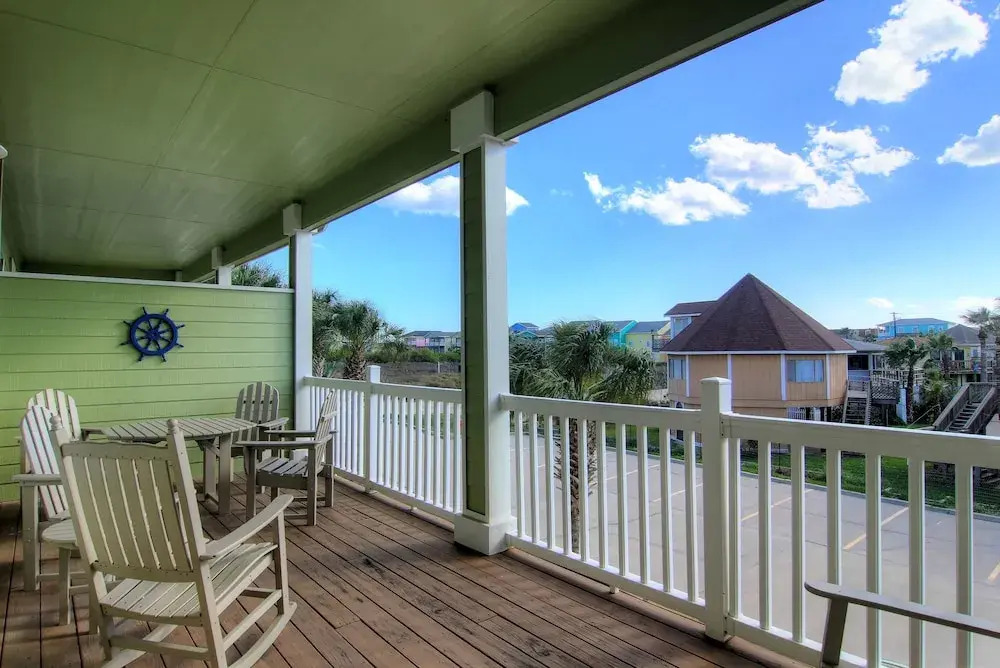 Livin' On Island Time Shtd2 4 Bedrooms 2 Bathrooms Townhouse