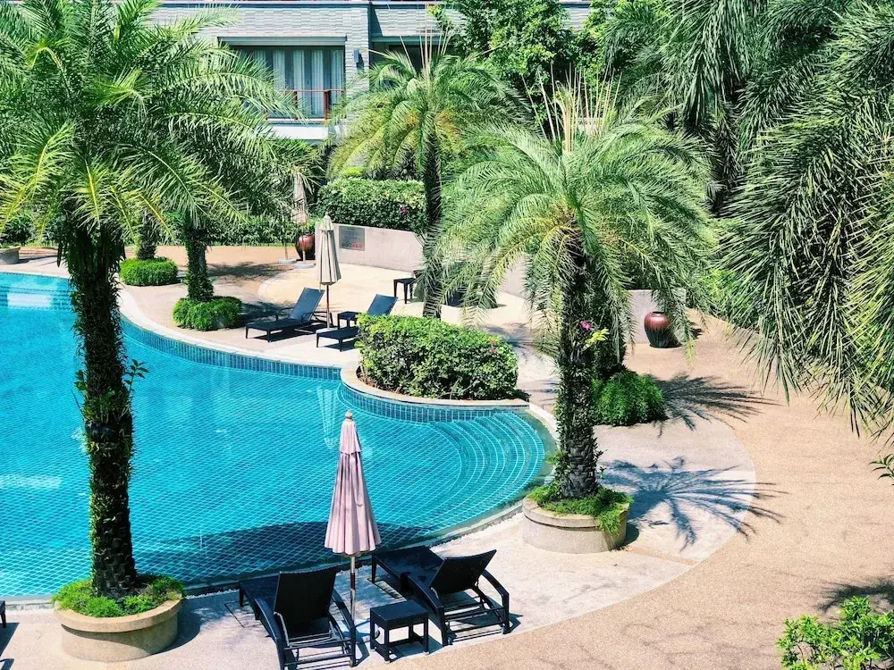 Beachfront 2br 2bath Apartment Private Plunge Pool 50 Meter to Naithon Beach