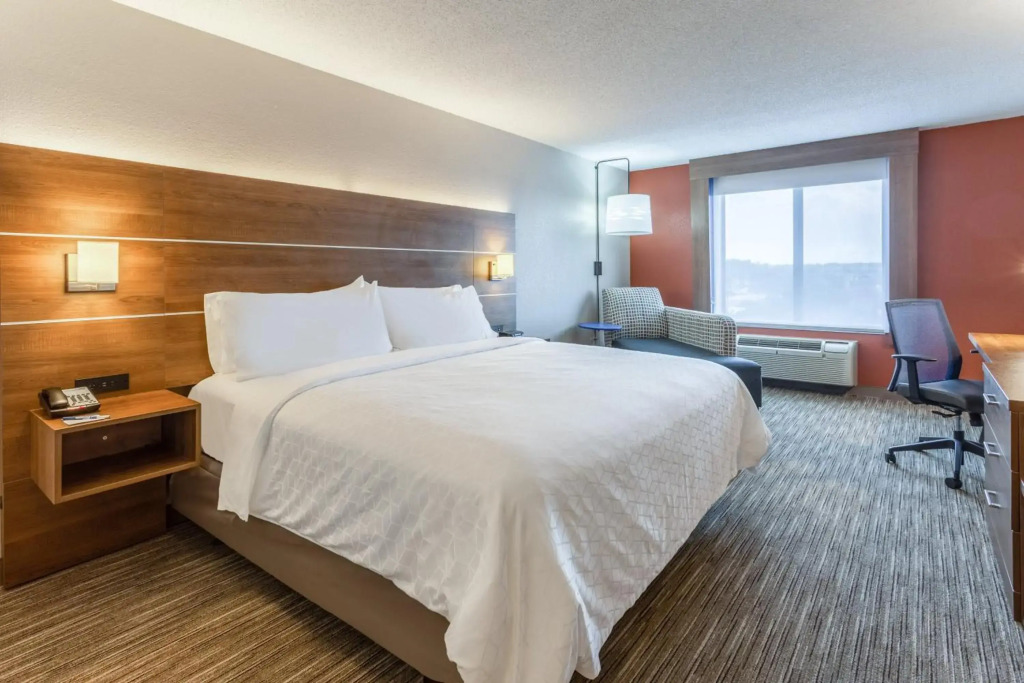 Holiday Inn Express & Suites OFallon-Shiloh by IHG