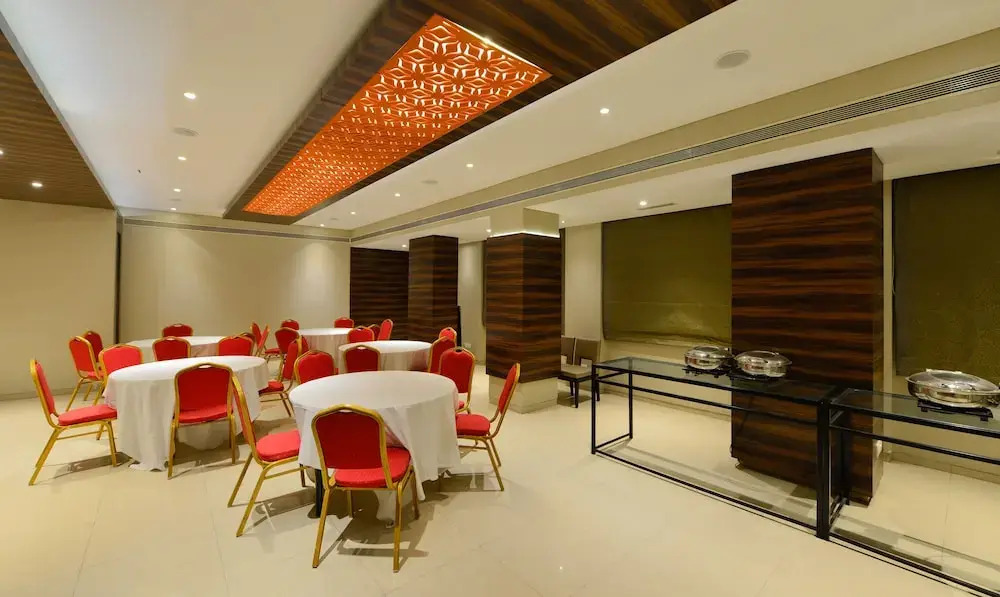 OYO Townhouse 740 Hotel Swastik