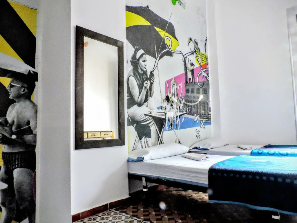 Home Youth Hostel by Feetup Hostels