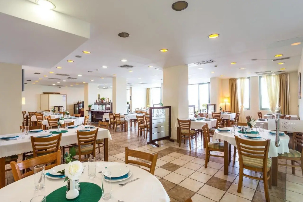 Hotel Antea - By The Sea