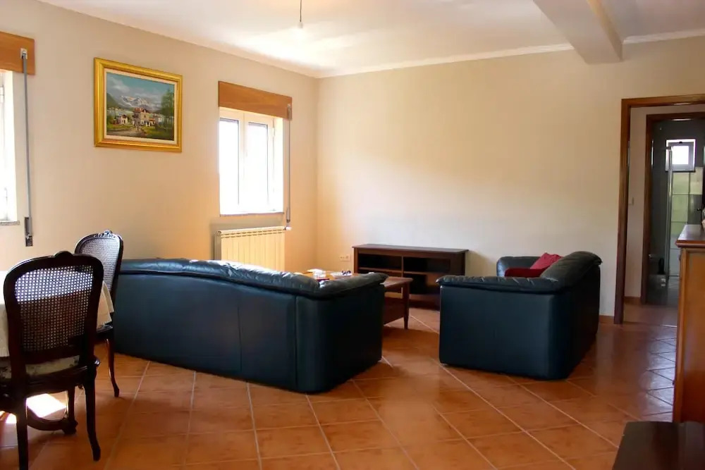 Peaceful villa in São Martinho de Mouros with private pool