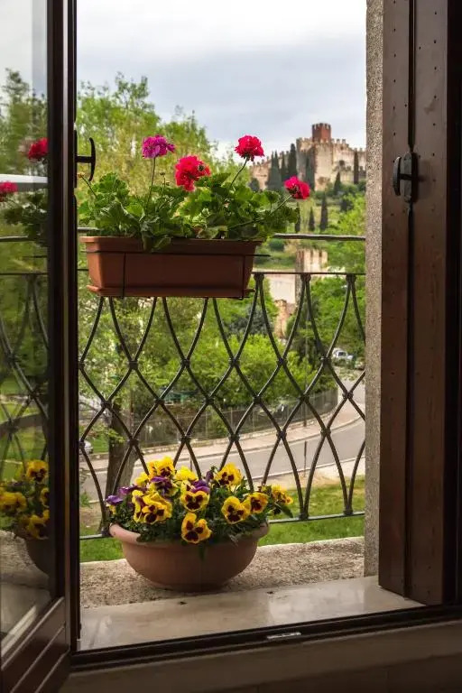 La Finestra Sul Castello