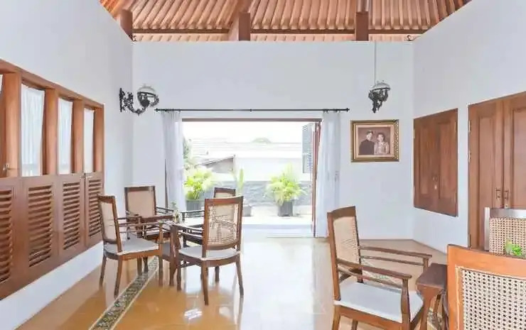 Family 6 Bedroom at Ndalem Sardan
