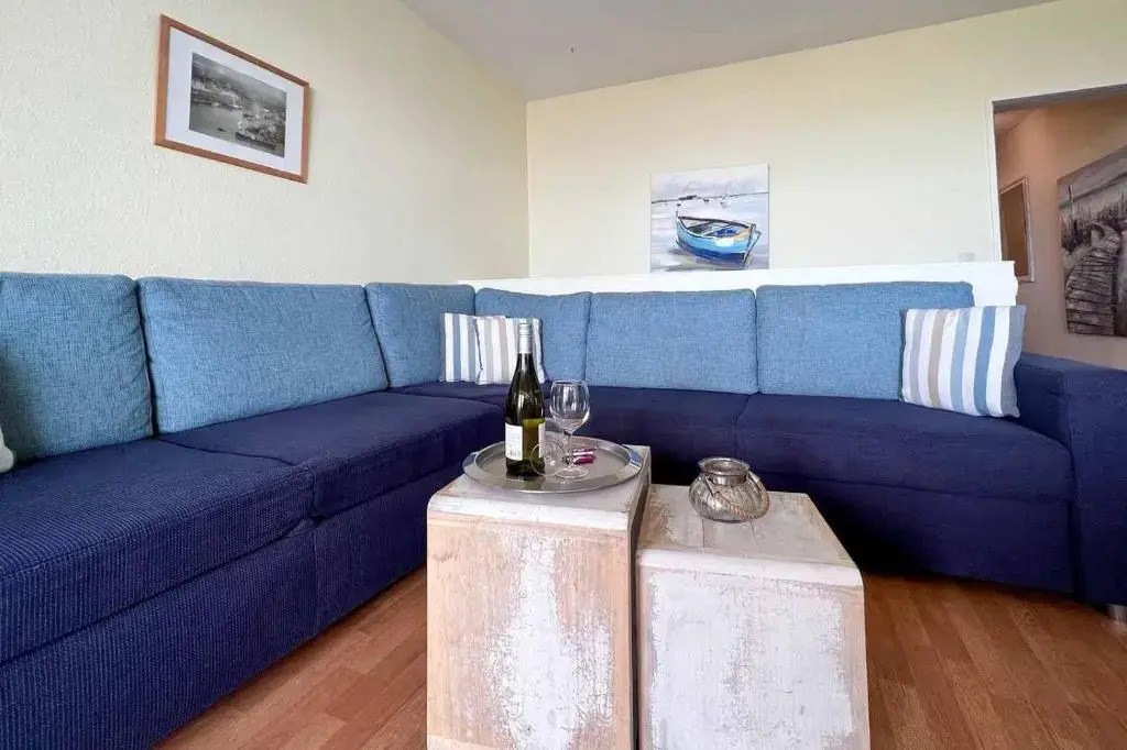 Ferienwohnung-2-im-Haus-Nautilus-mit-Panorama-Meerblick