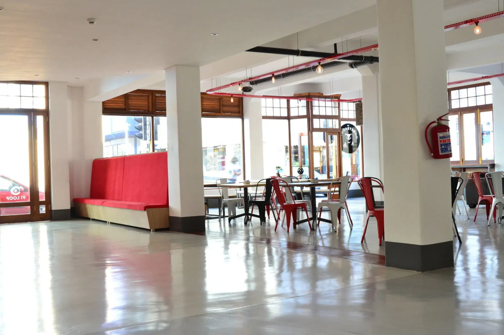 91 Loop Boutique Hostel