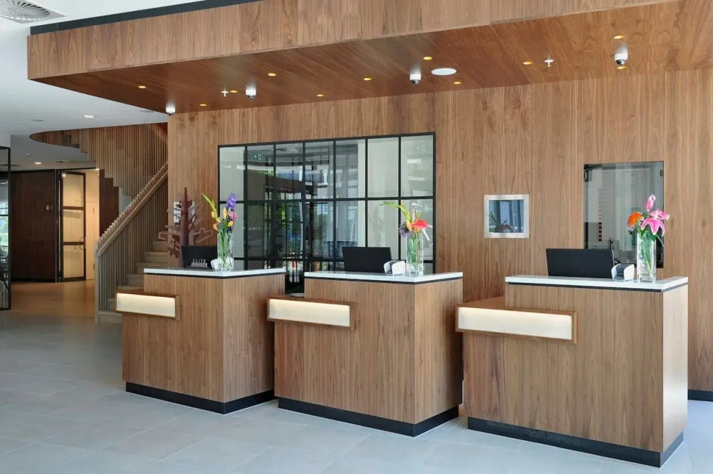 Отель Courtyard by Marriott Amsterdam Arena Atlas