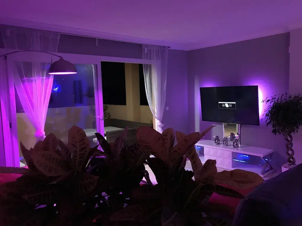 The Penthouse Club Marbella With hot tub