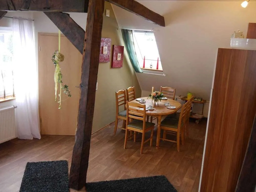 Ferienwohnung mit Sauna in Lothe