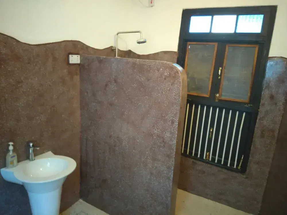zLife Stone Town