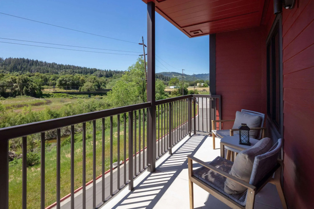 Wyndham Garden Redwood Valley - Ukiah