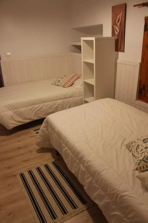Hostel El Lago, Caceres