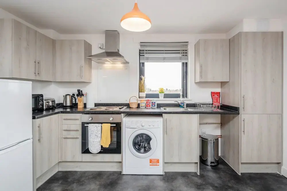 Livestay-spacious Modern One Bed Apt Near Heathrow