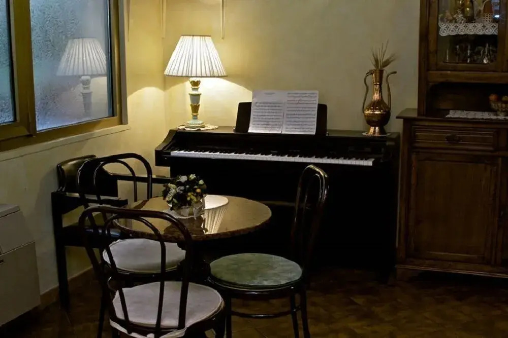 Hotel Adriana