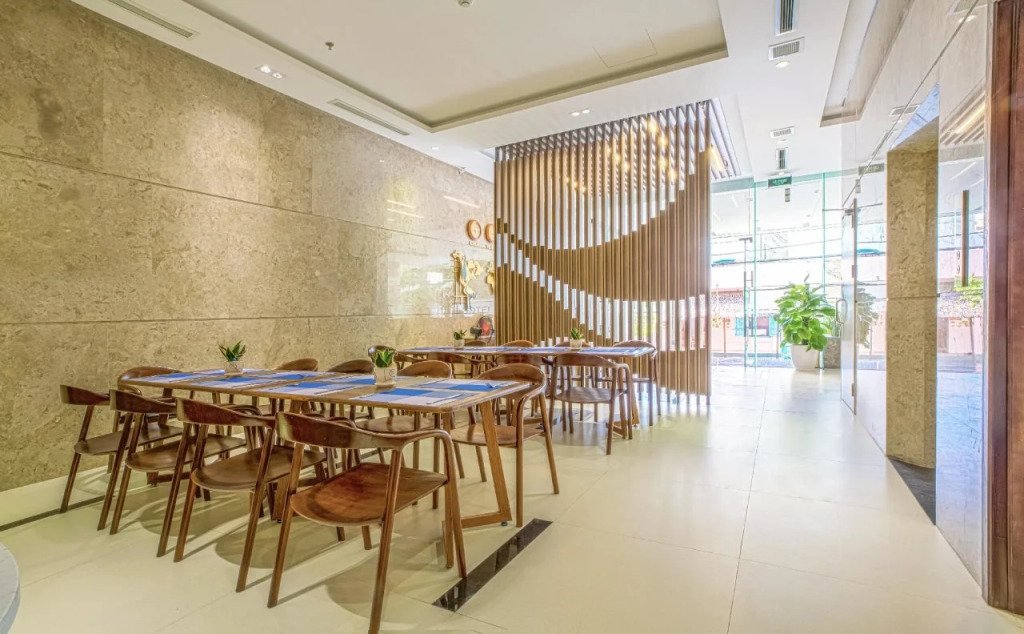 Yen Vy Hotel & Apartment