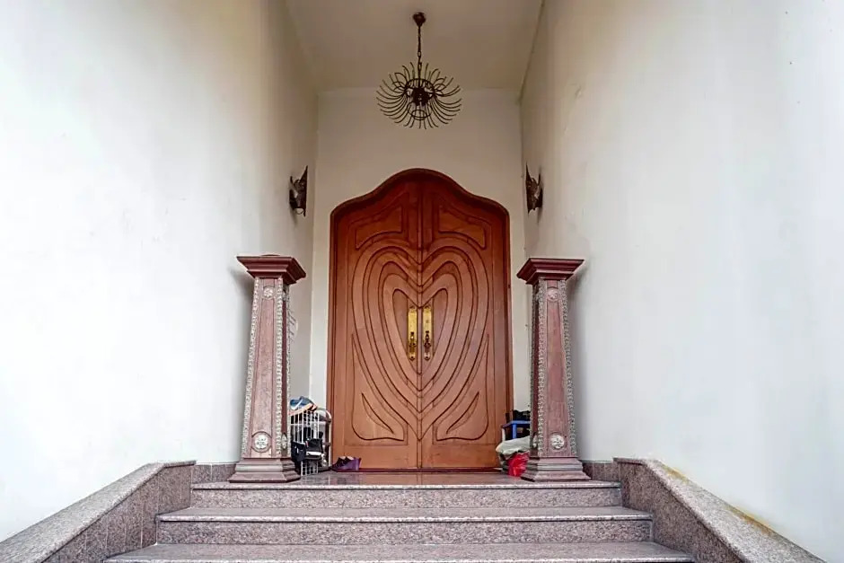 KoolKost Syariah near Senayan City