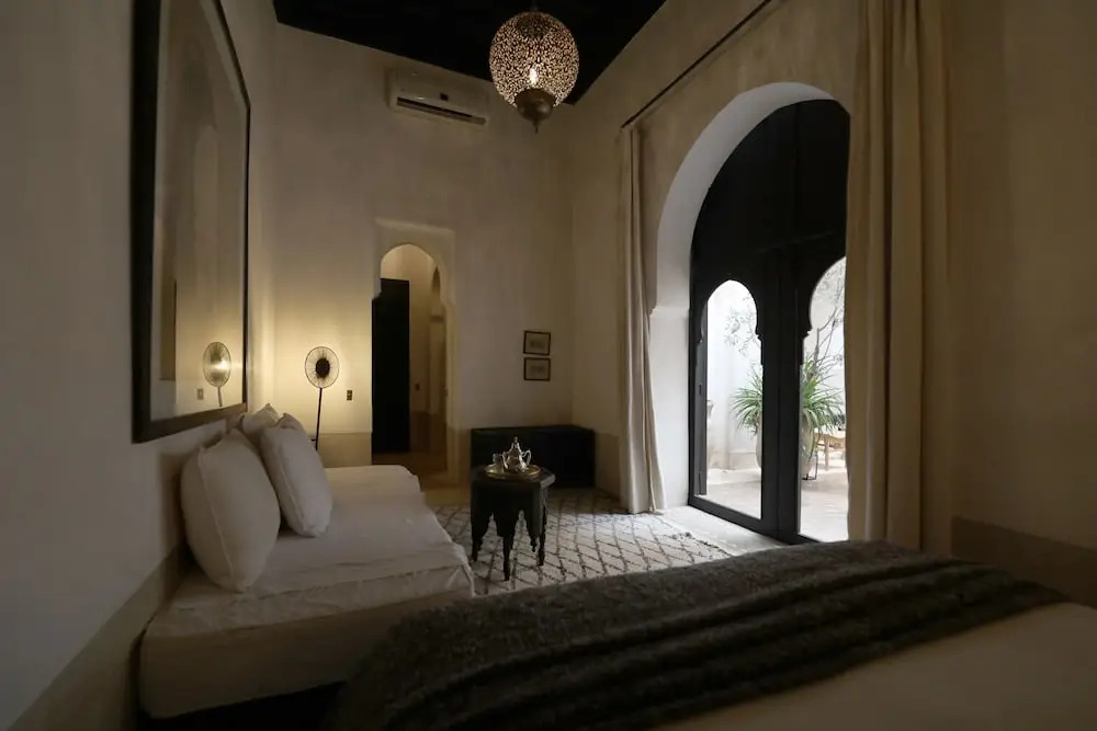 Azzouna13