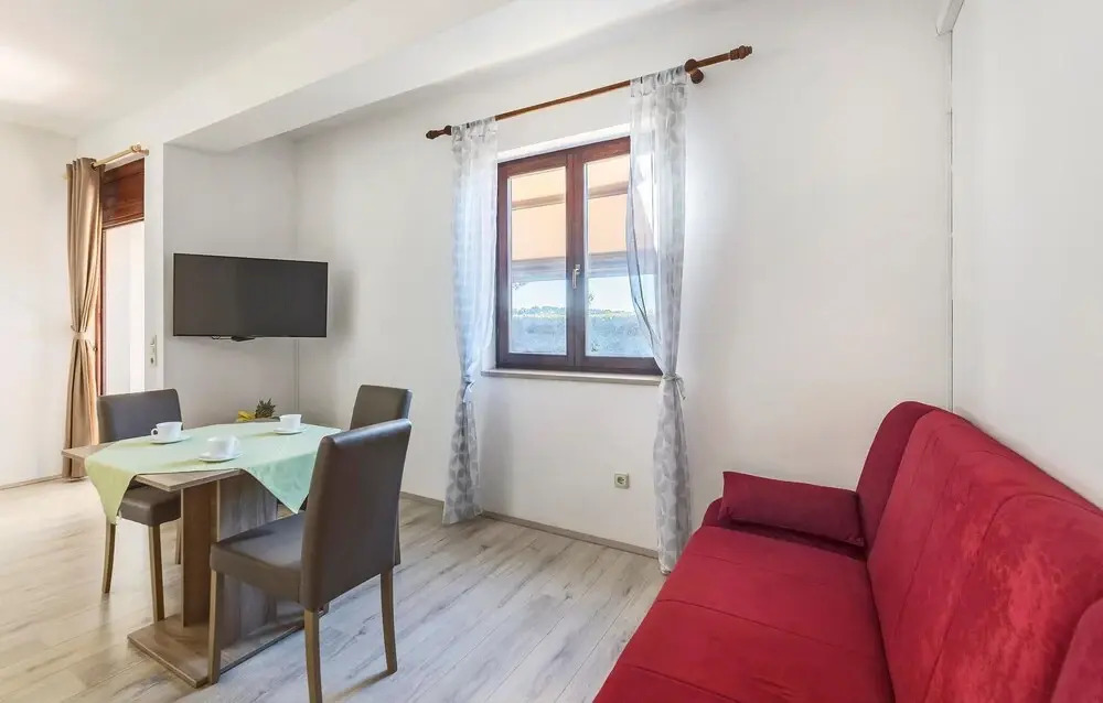 Amazing Apartment in Rovinj With Wifi