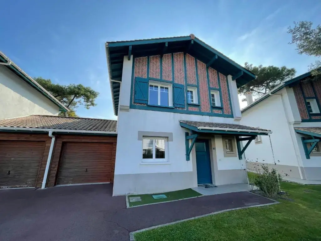 LES BERGES LANDAISES Villa pour 6 personnes à 3mn du centre ville d'Hossegor