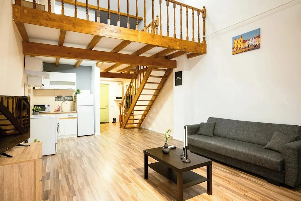 Apartment Sleeps 4 With Pets Welcome