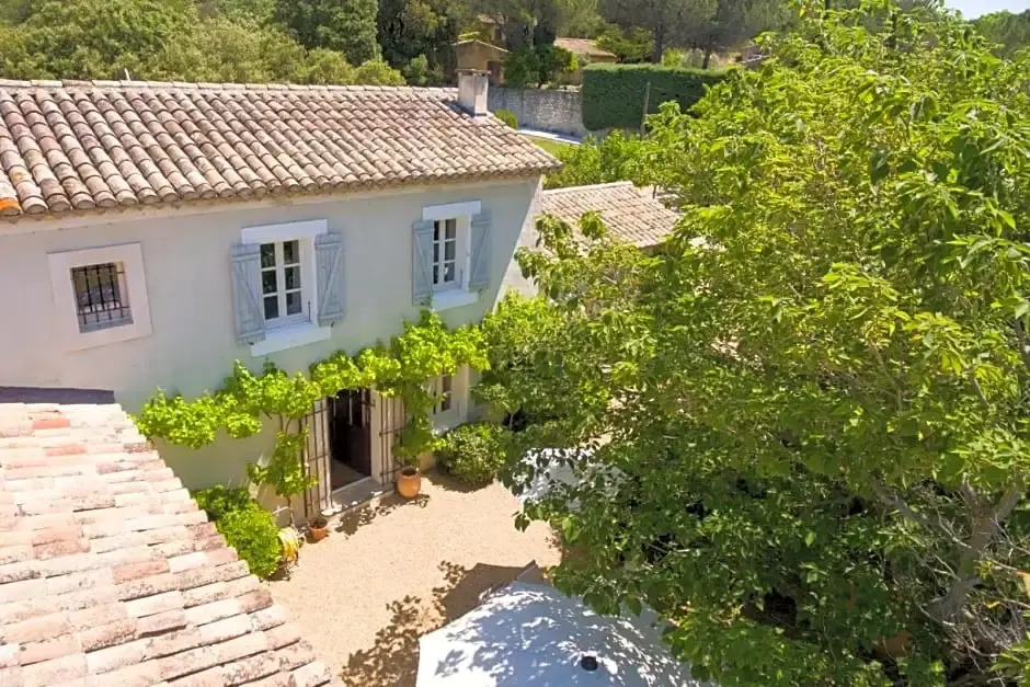 Les Beaumettes, villa provençale à deux pas de Gordes