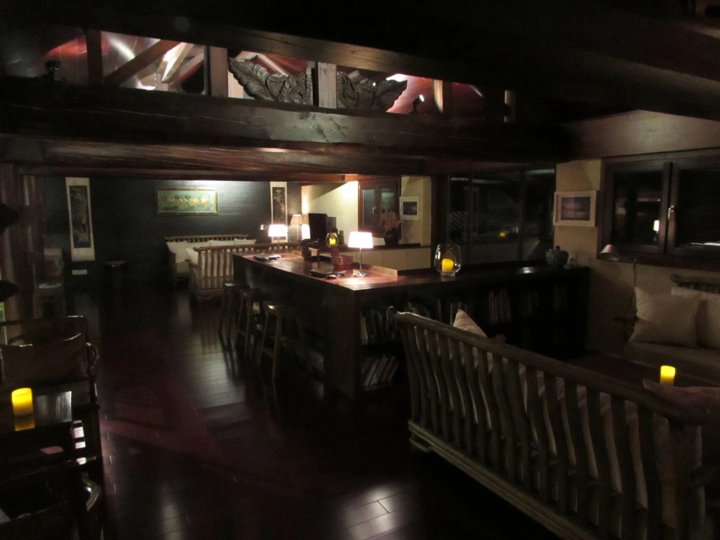 Jing's Residence