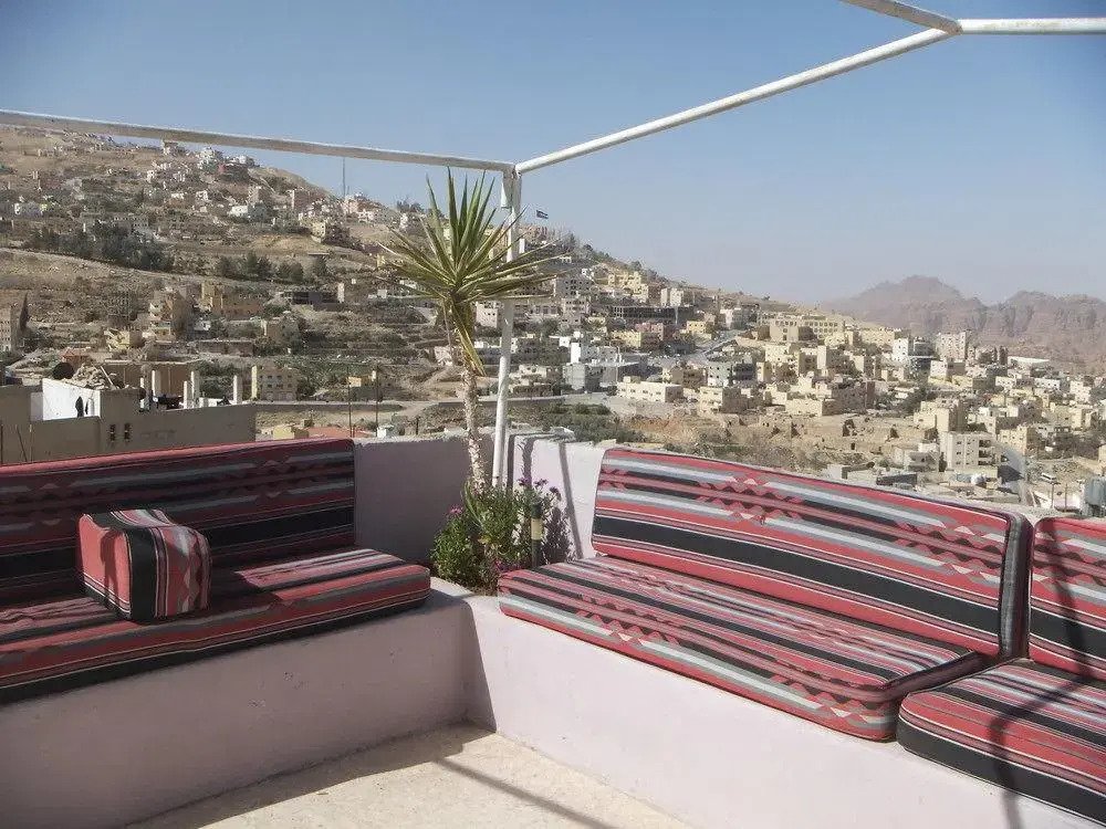 Sabaa Hotel