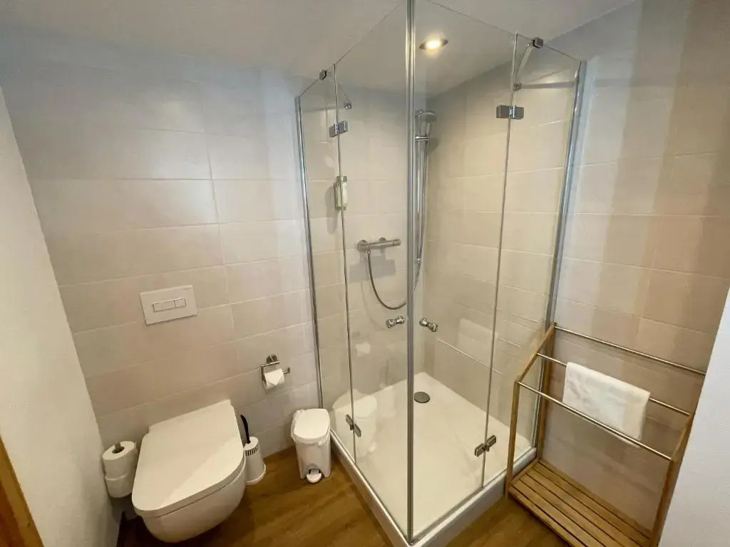 Apartment No12 mit zwei Schlafzimmern und Wohnküche