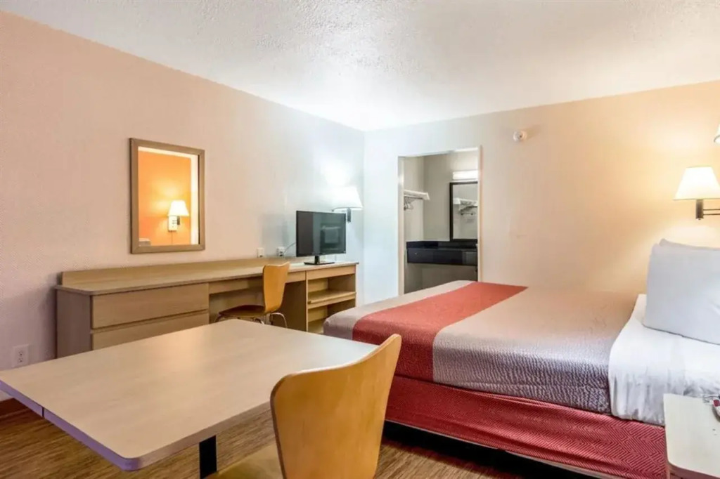 Motel 6 Atlanta Northwest - Marietta