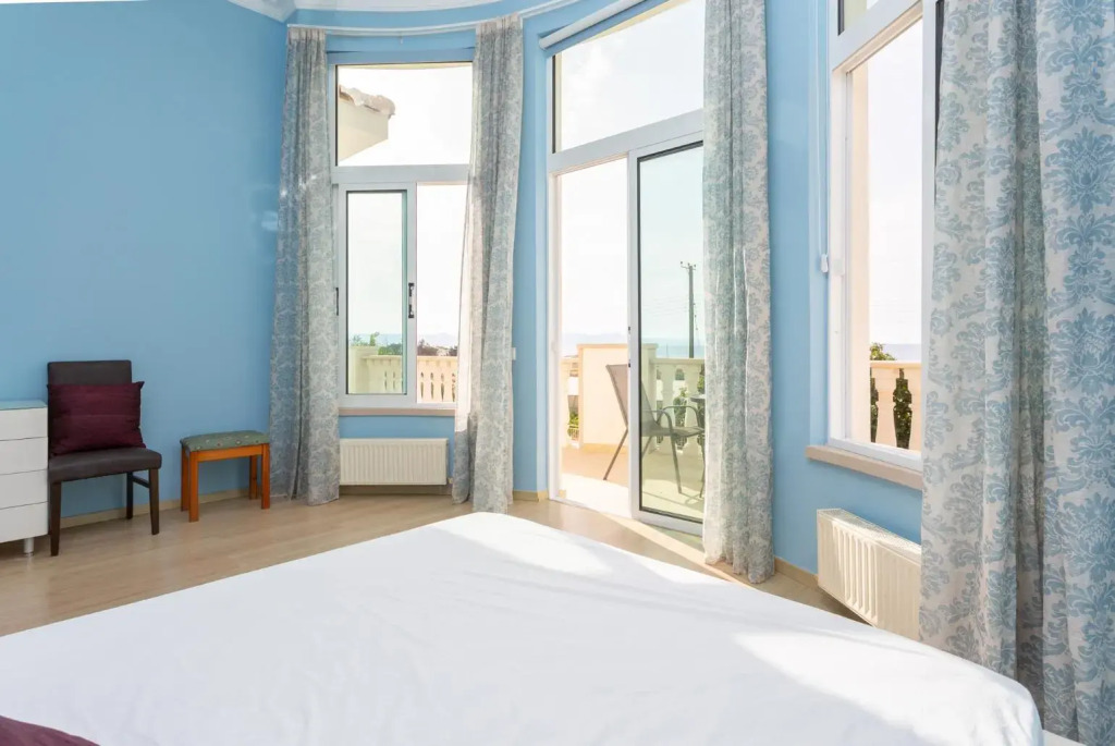 Villa Komissa Large Private Pool Walk to Beach Sea Views A C Wifi - 3439