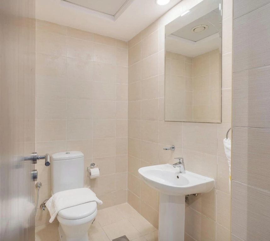 Vogue | Al Fahad Tower close to Mall of Emirates