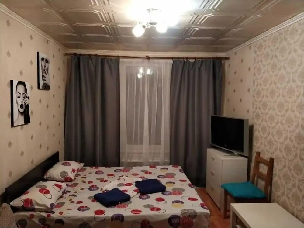 Апартаменты, Введенского, 10