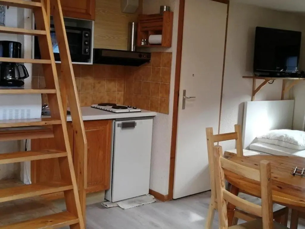 Appartement Saint-Jean-d'Aulps, 1 pièce, 6 personnes - FR-1-573-26
