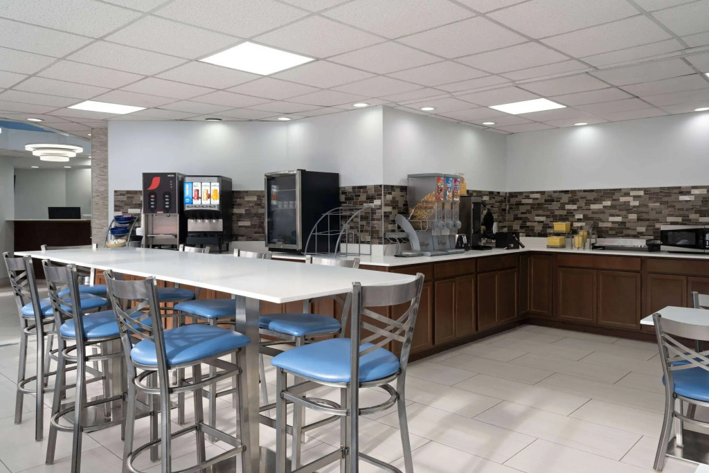Days Inn by Wyndham Weldon Roanoke Rapids