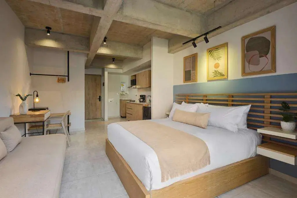 30 Living Suites