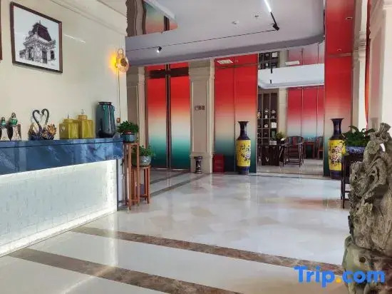 Neixiang Qihu Huayue Hotel (Liyuan Villa)