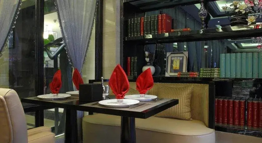 Chengde Ziyu International Holiday Hotel