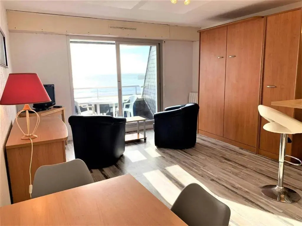 Appartement Quiberon, 1 pièce, 2 personnes - FR-1-478-87