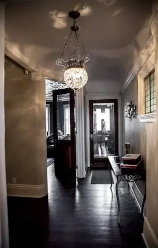 The Winchester Toronto - Tourist Home
