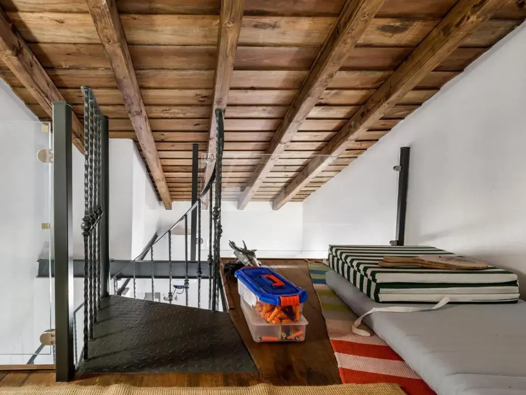 Casa da Fonte / Fountain House