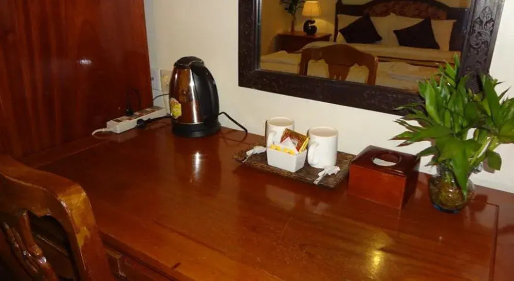 Cozyna Hotel