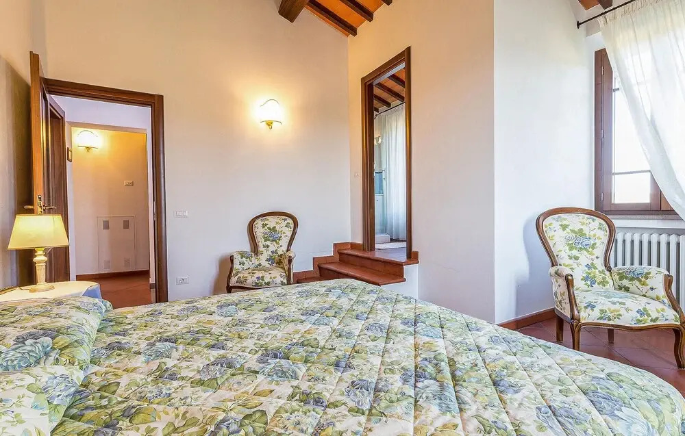 Amazing Home in Chiusi With Wifi, Private Swimming Pool and Outdoor Swimming Pool
