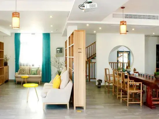 Yueshang Moon Bay Wetland Hostel