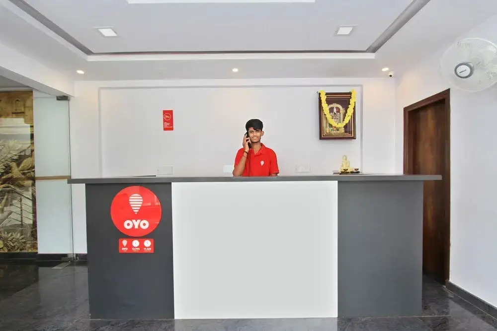 OYO 10324 Hotel Prince Inn
