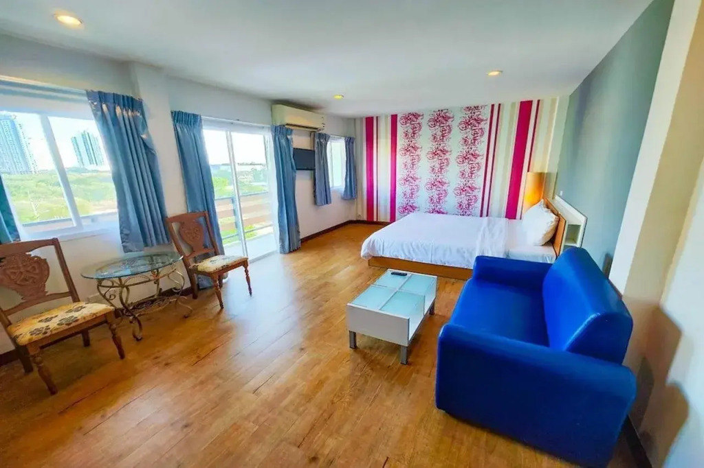 Le Nara Residence